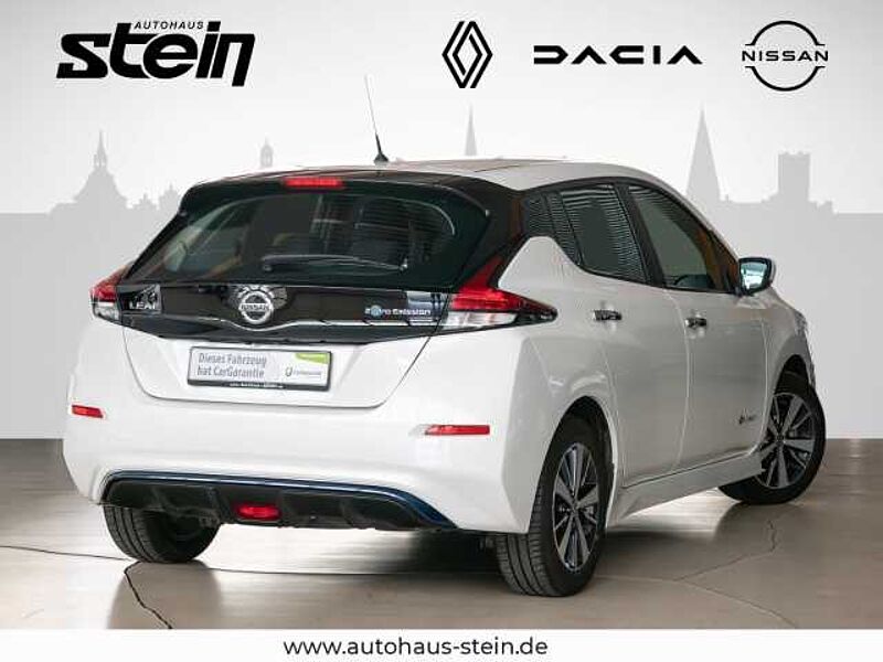 Nissan Leaf Acenta 40 kWh (ZE1) Winterpaket Navi  Apple CarPlay Android Auto Klimaautom