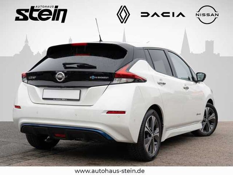 Nissan Leaf Tekna 40 kWh 360 Grad Kamera LED Navi Leder  Bose  Apple CarPlay